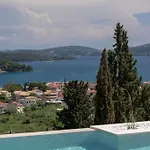 Feline With An Incredible Sea View * Nydri (Lefkada)